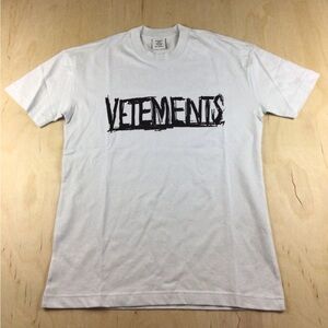 Vetements World Tour Logo Tee White Black Print Size Small